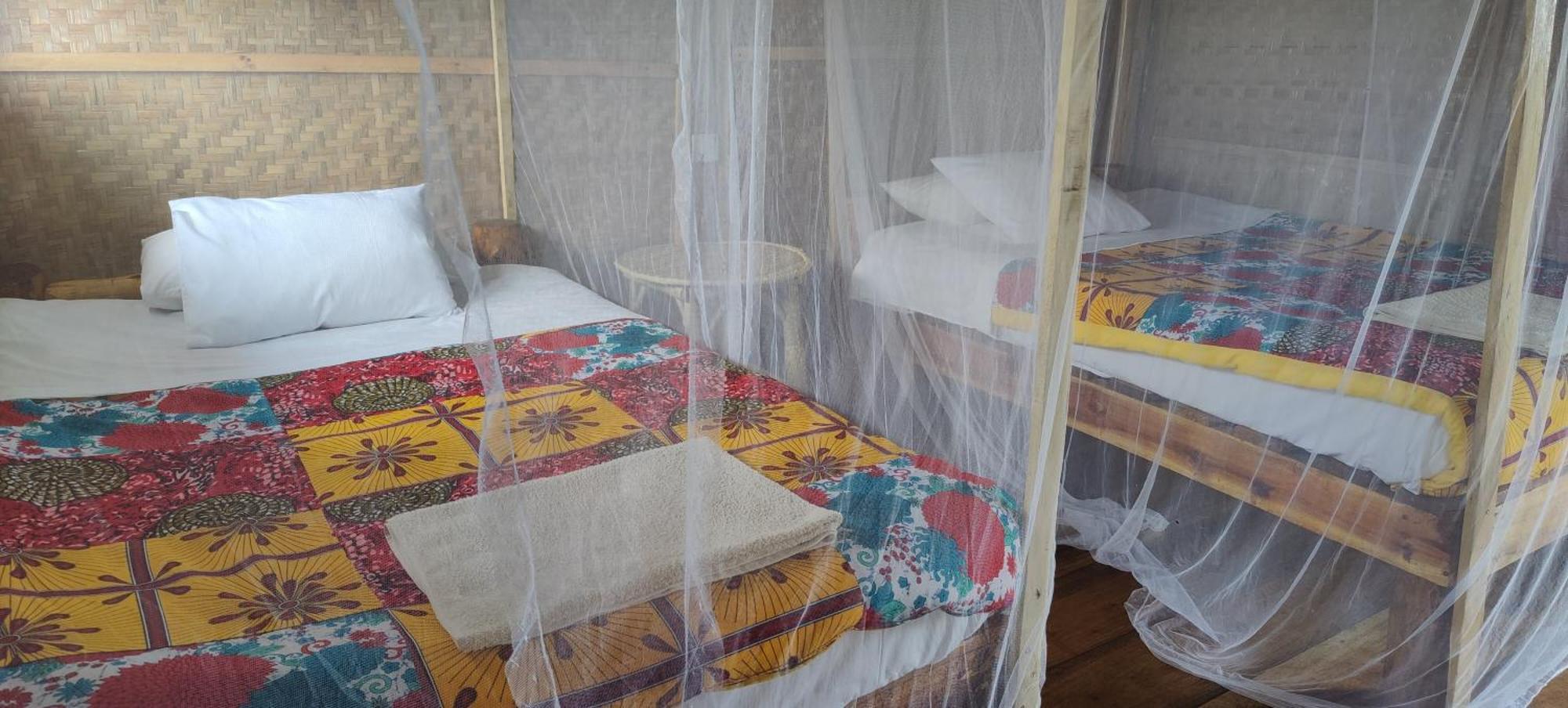 Mwamba Kelele Lodge Fort Portal ภายนอก รูปภาพ